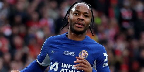 Arsenal in talks to sign Raheem Sterling from Chelsea on loan.